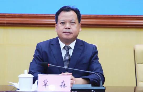 覃森簡歷：防城港市殘聯(lián)理事長覃森接受審查調(diào)查，曾任防城港市商務(wù)局局長，上思縣委副書記、縣長